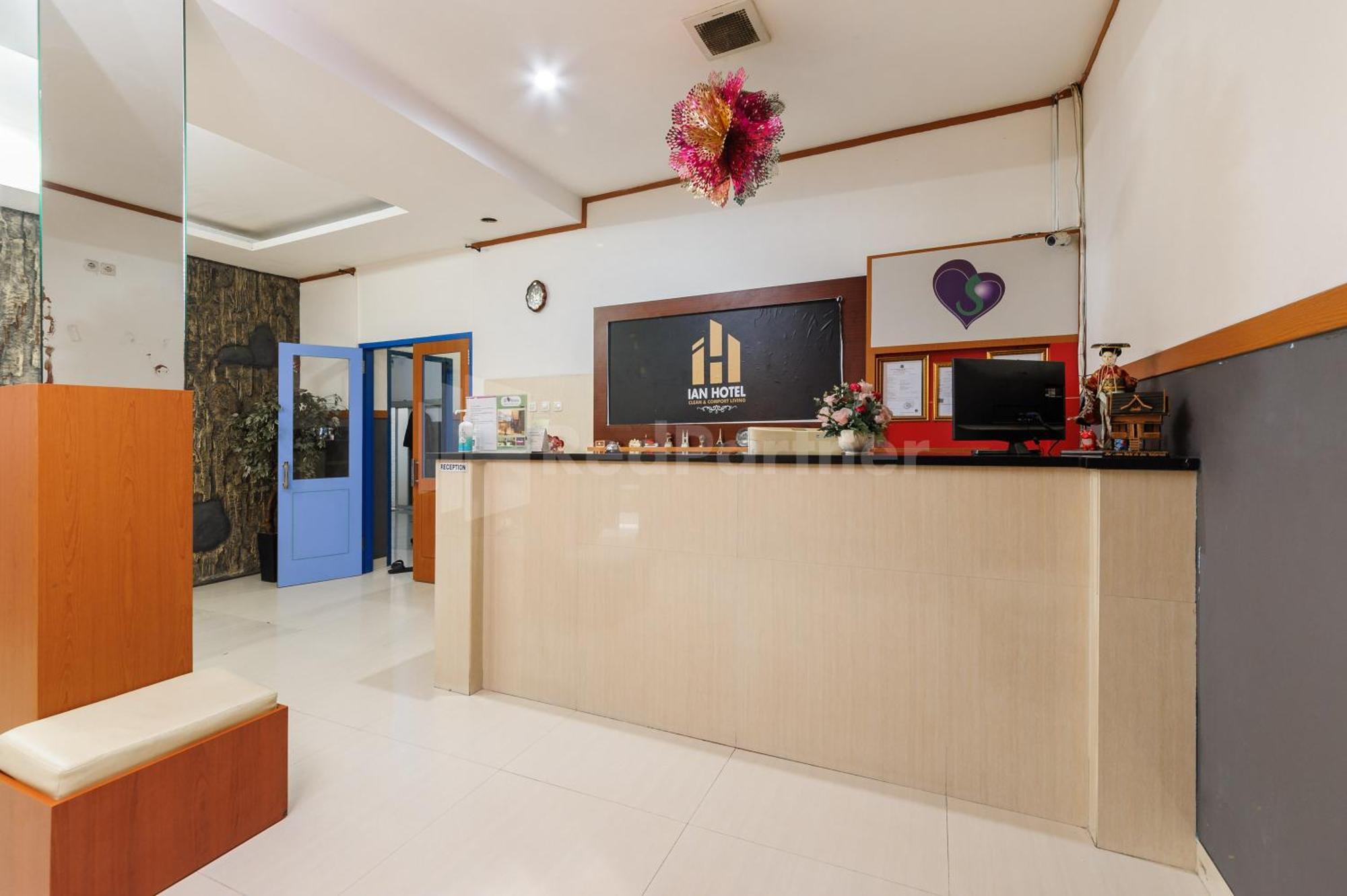 Ian Hotel Jaksa Mitra Reddoorz Jakarta Exteriör bild